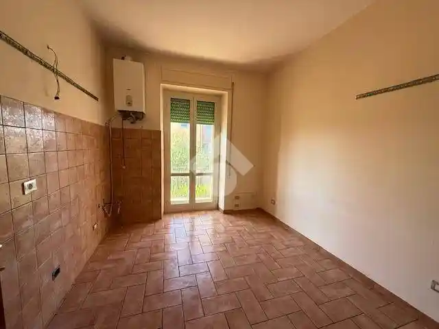 Palazzo - Edificio in vendita a Montefiascone