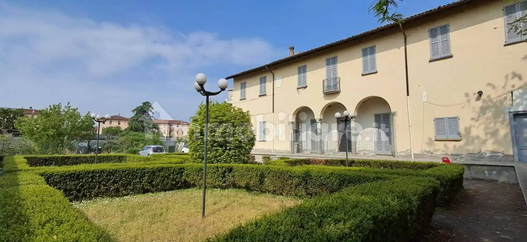 Palazzo - Edificio in vendita a Milano