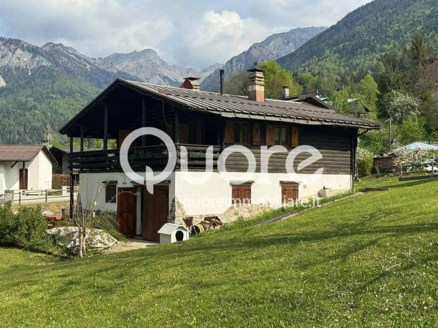 Villa in vendita a Forni di Sopra