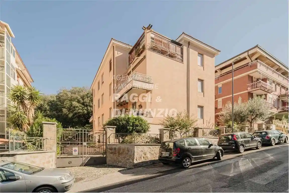 Appartamento in affitto a Frascati