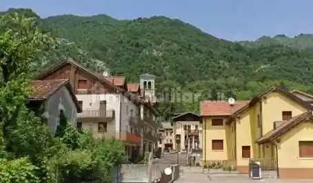 Appartamento in vendita a Barcis