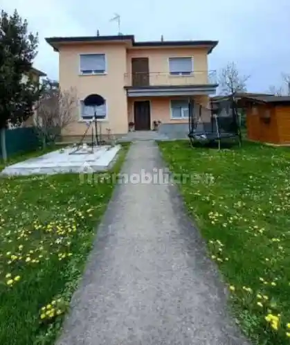Casa indipendente in vendita a Azzano Decimo