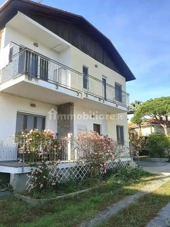 Villa in vendita a Imperia