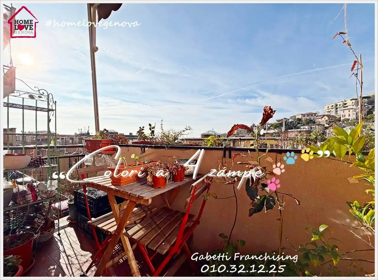 Appartamento in vendita a Genova