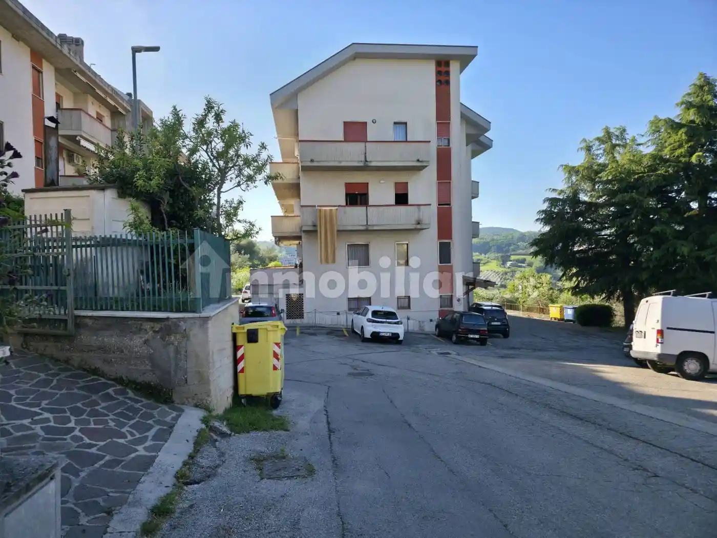 Appartamento in vendita a Folignano