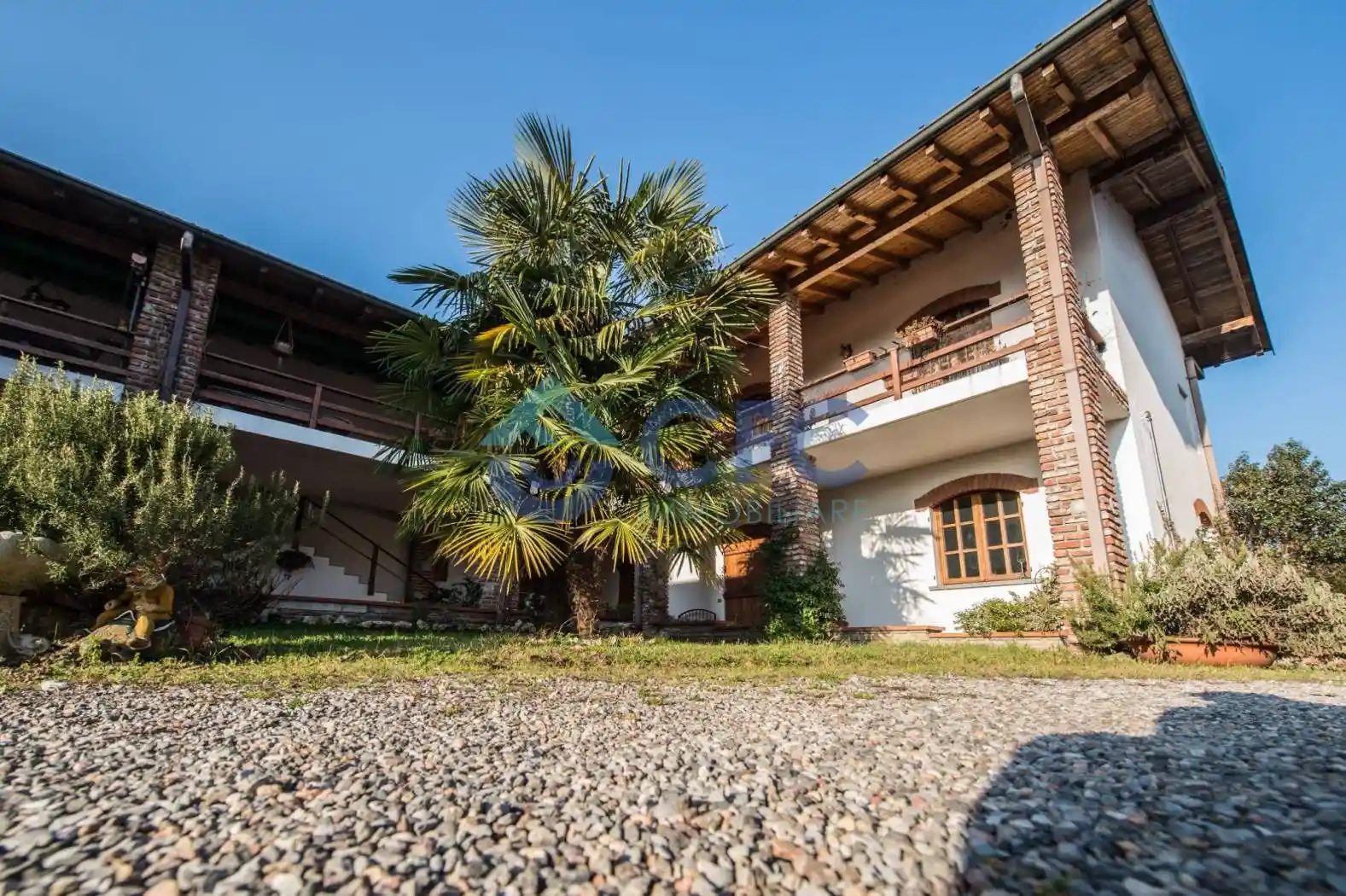Casa indipendente in vendita a Parabiago