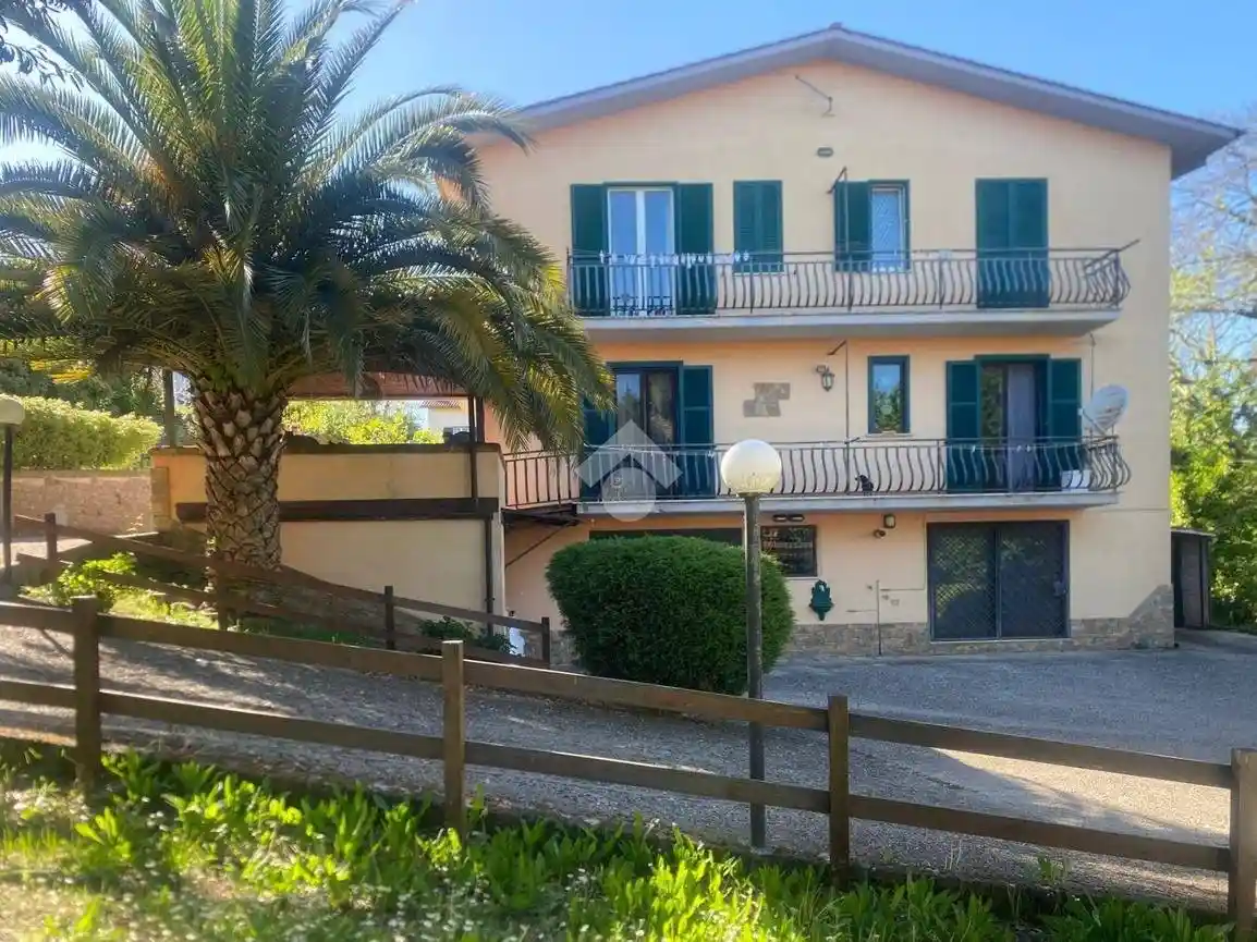 Villa in vendita a Carbognano