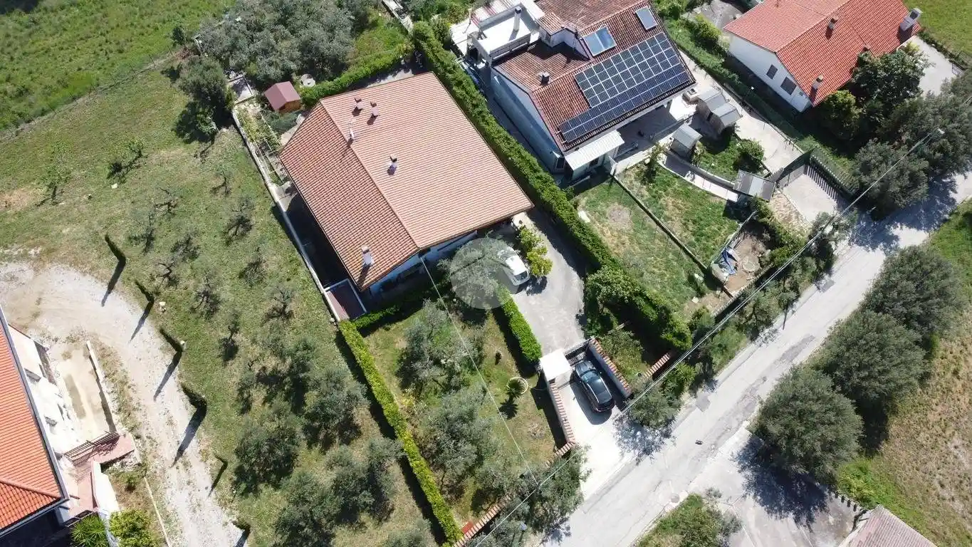 Villa in vendita a Roseto degli Abruzzi