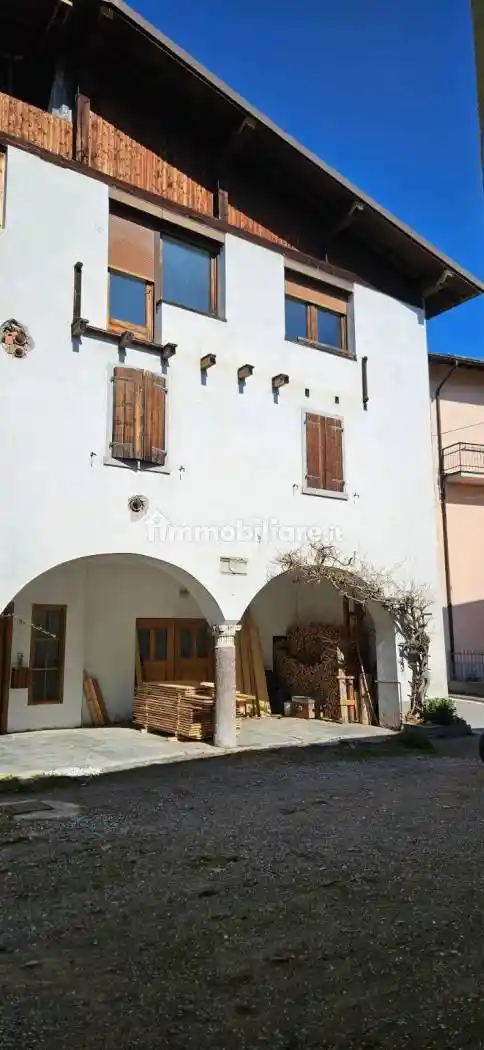 Casa indipendente in vendita a Storo