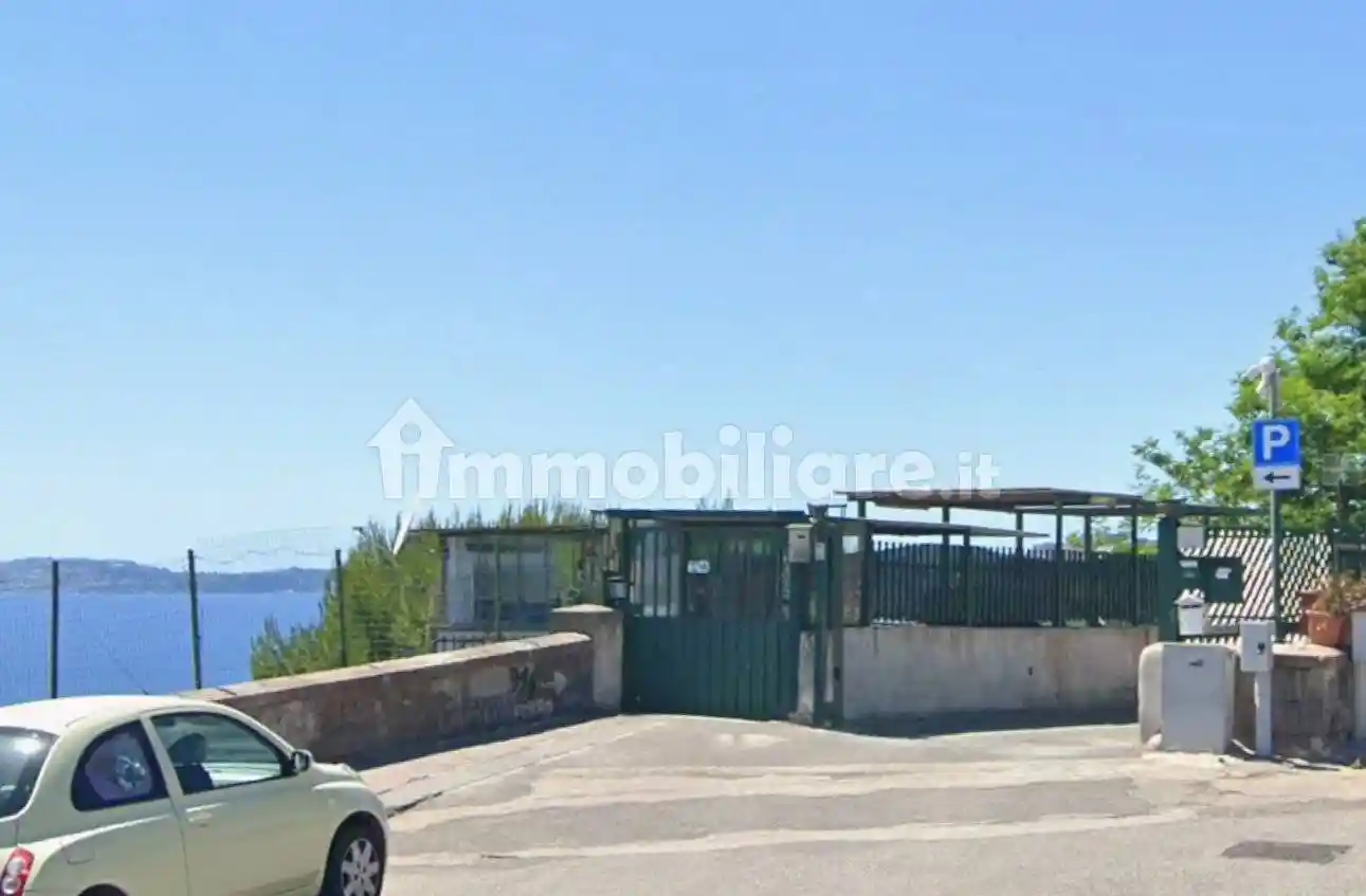 Appartamento in affitto a Napoli
