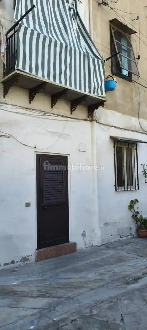 Appartamento in vendita a Palermo