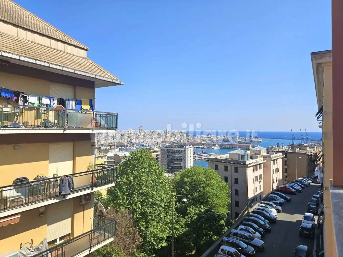 Appartamento in vendita a Genova