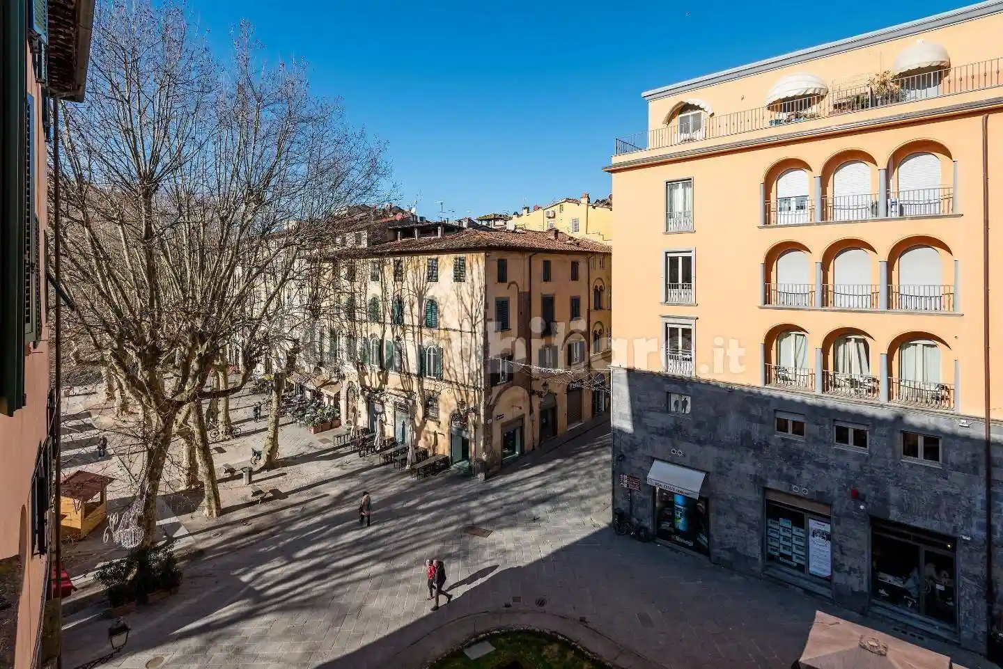 Appartamento in vendita a Lucca