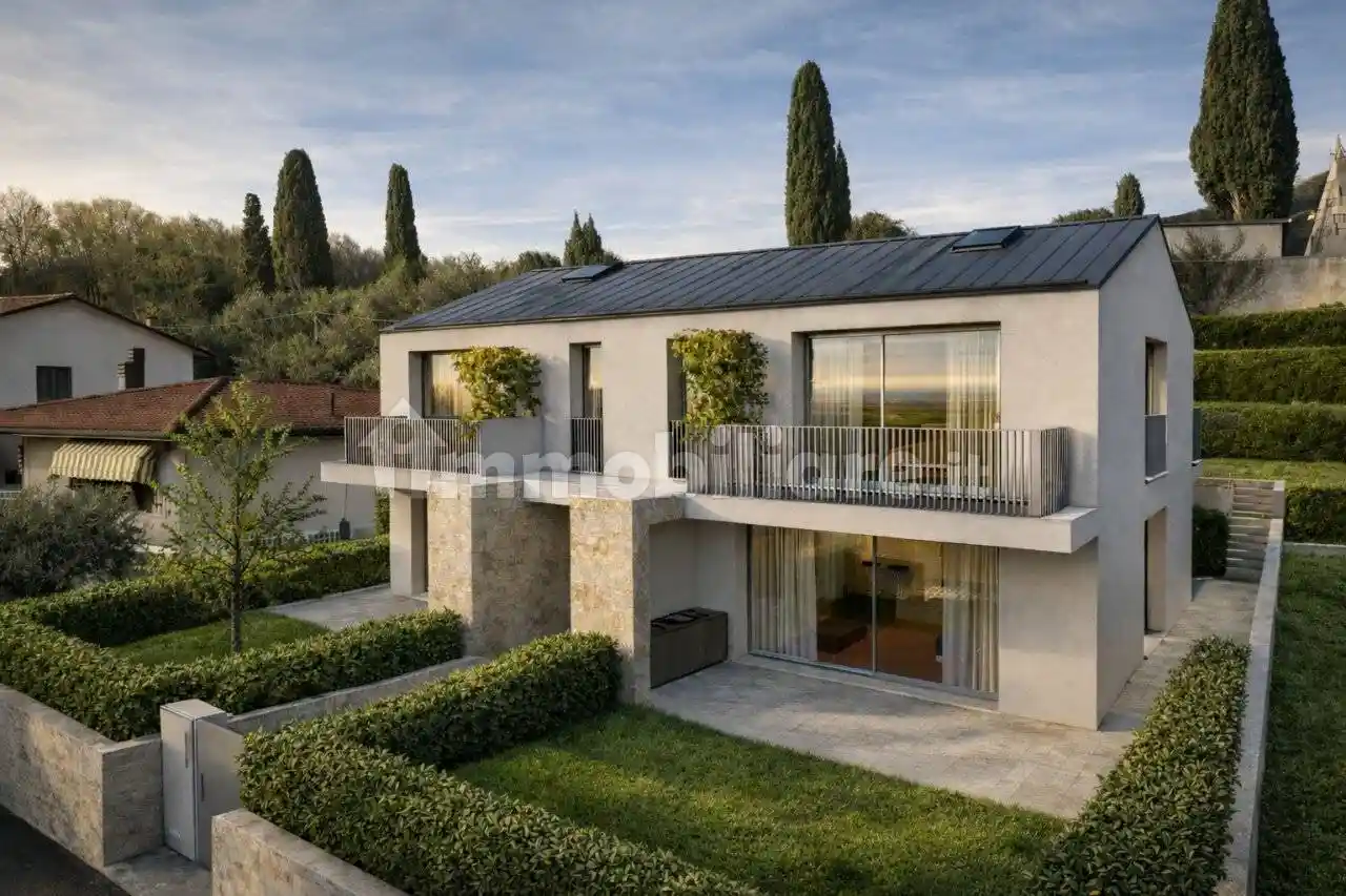 Villa in vendita a Bassano del Grappa