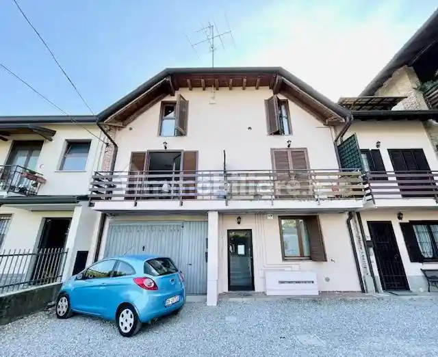 Appartamento in vendita a Barlassina