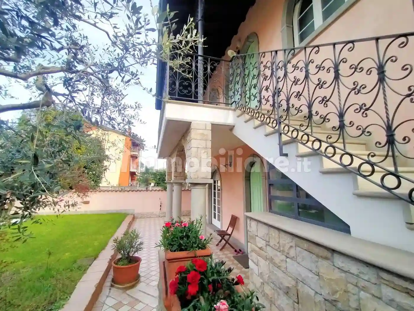 Villa - foto 4