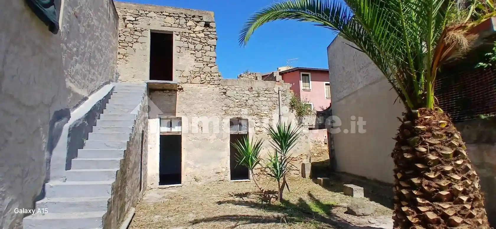 Casa indipendente in vendita a Dolianova