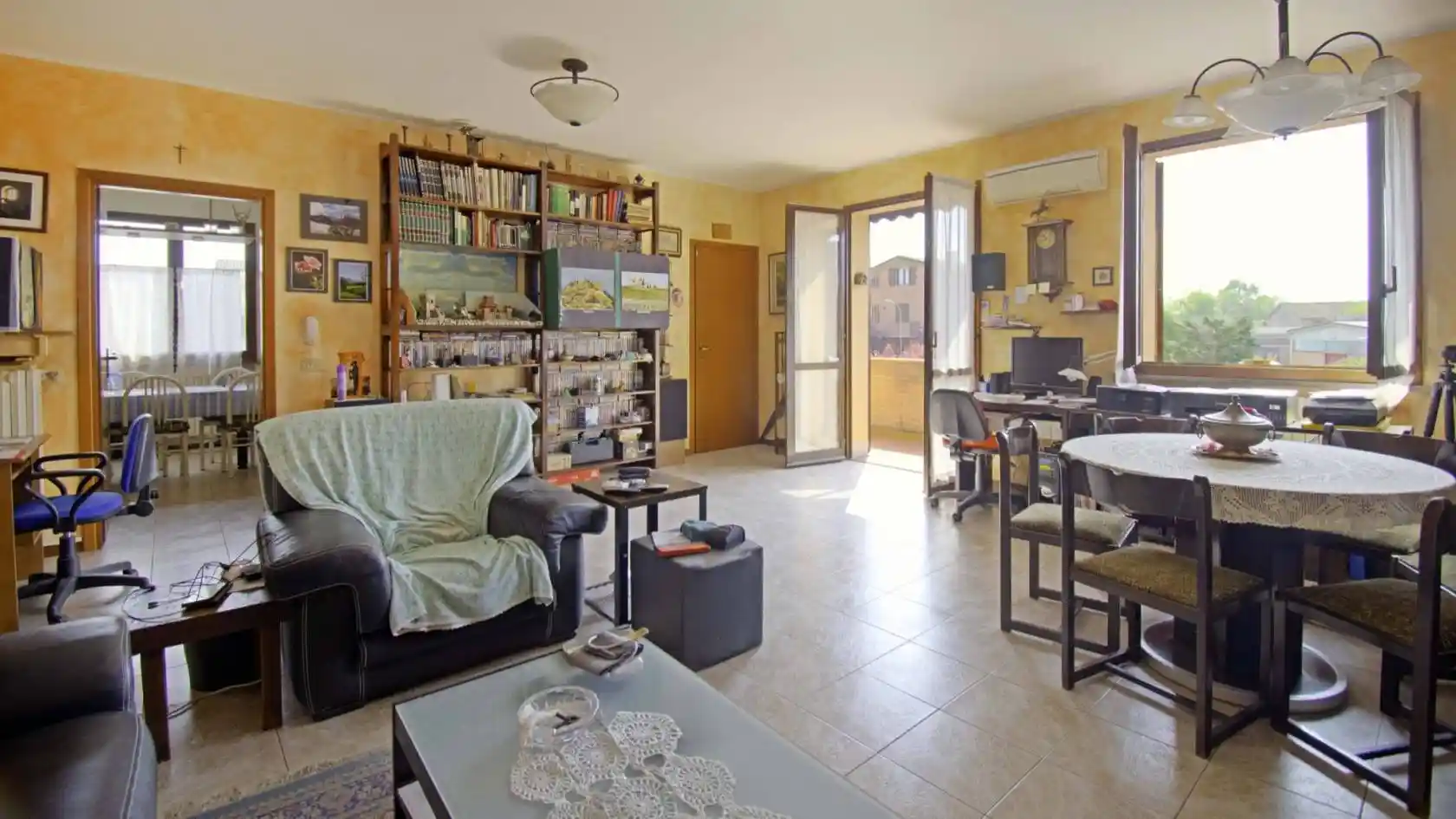 Casa indipendente in vendita a Reggio Emilia