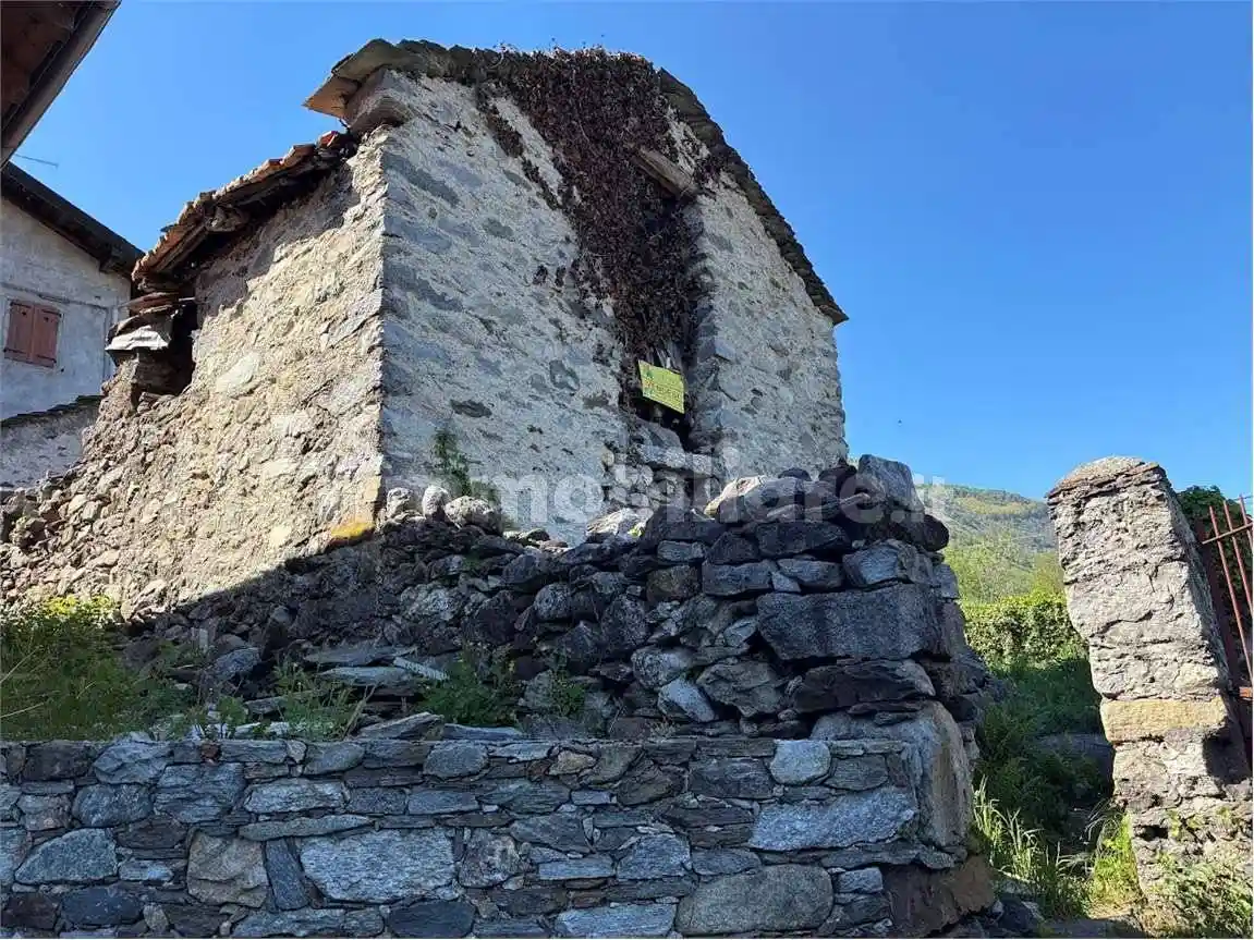 Rustico - Casale in vendita a Casale Corte Cerro