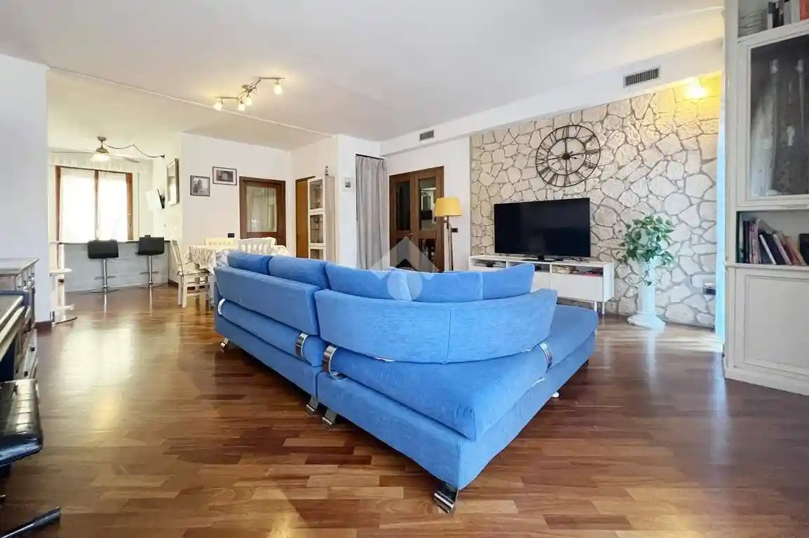 Appartamento in vendita a Prato