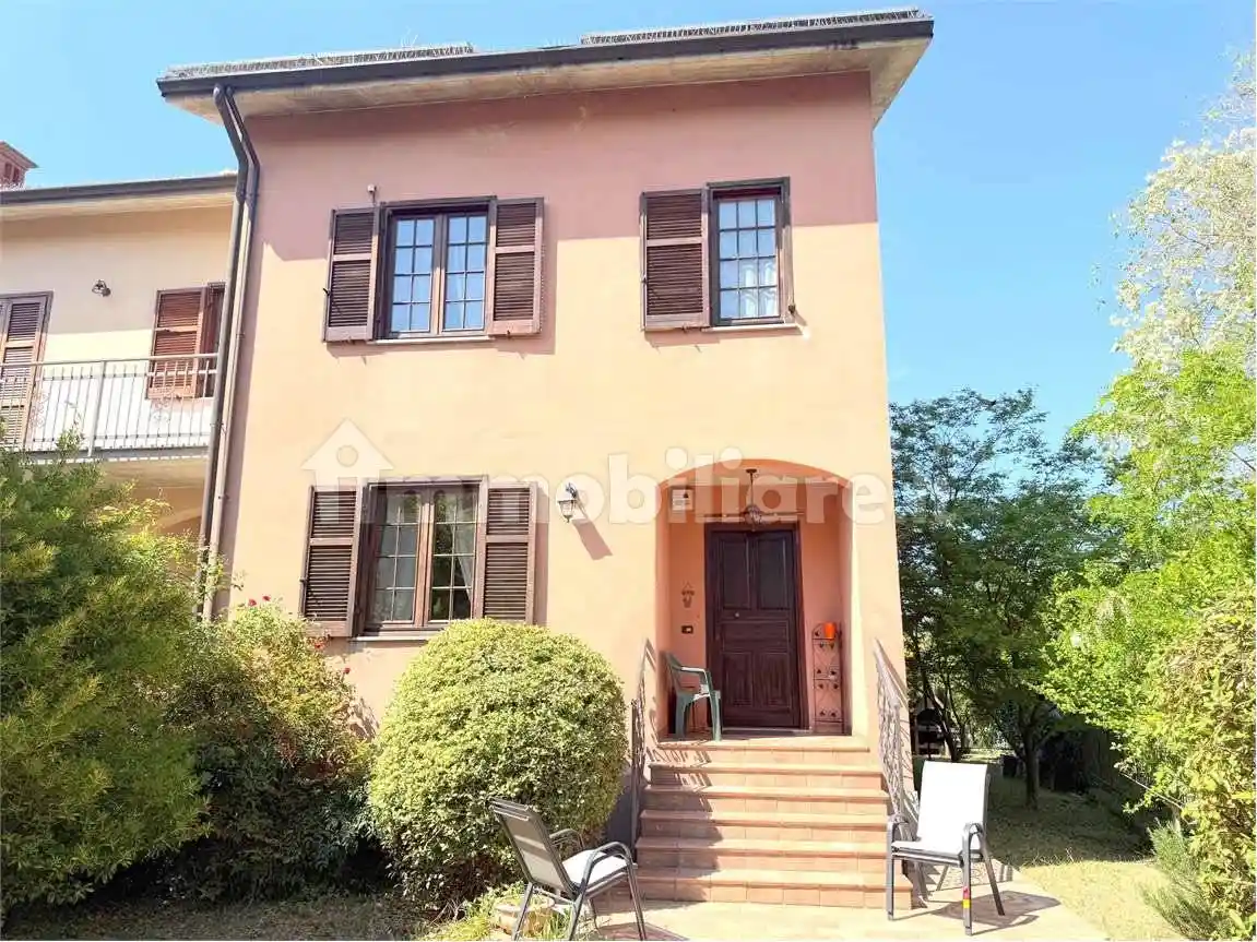 Villa in vendita a Novi Ligure