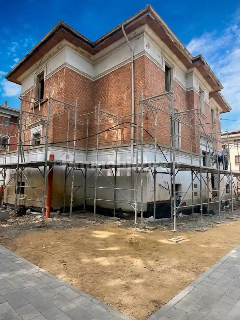 Villa in vendita a Bologna