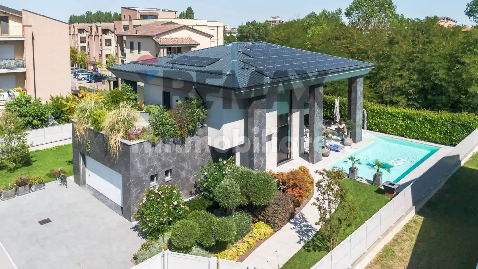 Villa - foto 2