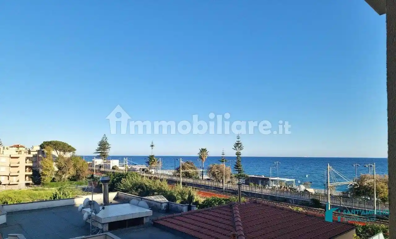 Appartamento in vendita a Bordighera