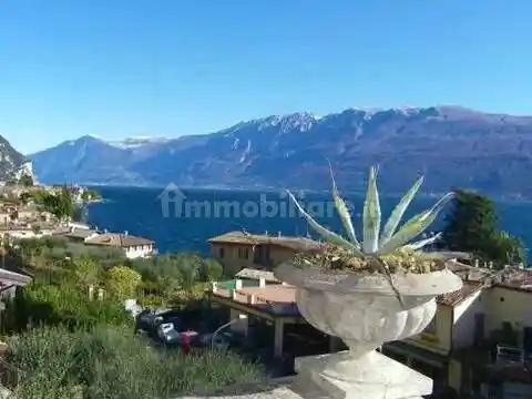 Villa in vendita a Gargnano