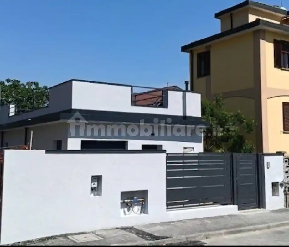 Villa in vendita a Zibido San Giacomo