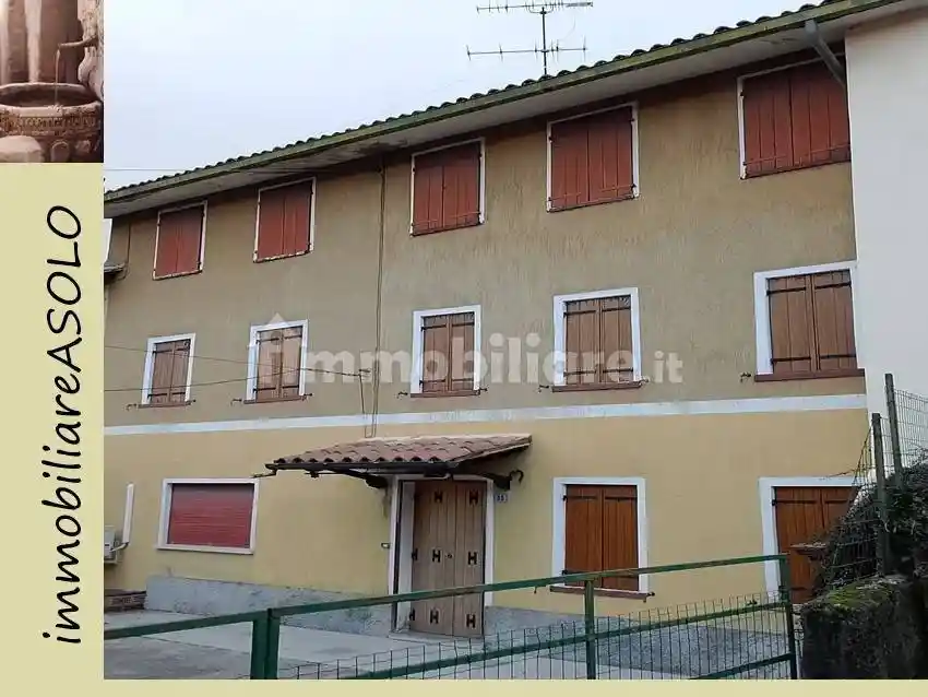 Casa indipendente in vendita a Cavaso del Tomba