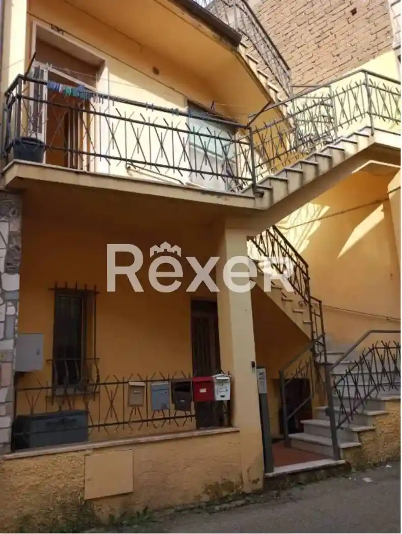 Appartamento in vendita a Canino