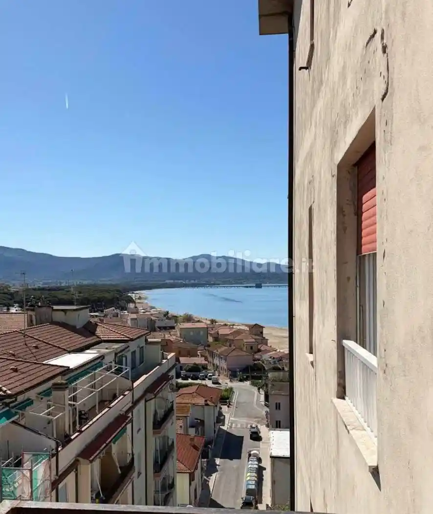 Appartamento in vendita a Follonica