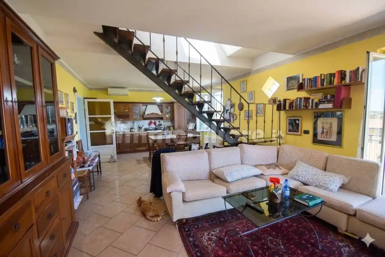 Casa indipendente in vendita a Piacenza