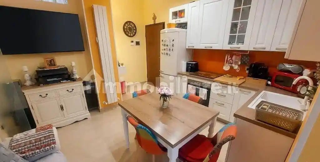 Appartamento in vendita a Falconara Marittima