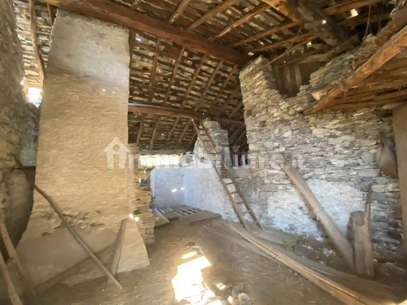 Casa indipendente - foto 2