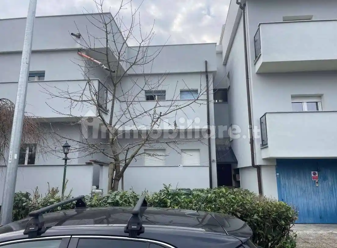 Appartamento in vendita a Castelletto Sopra Ticino