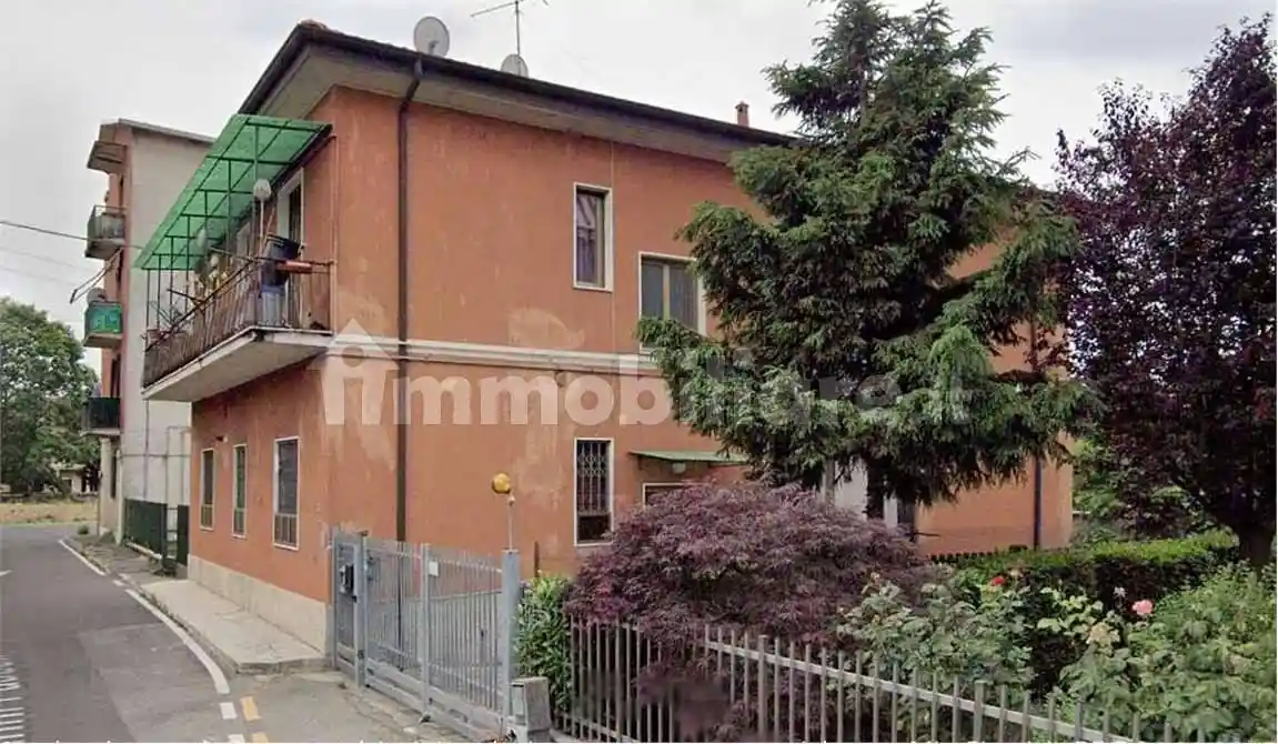 Appartamento in vendita a Limbiate