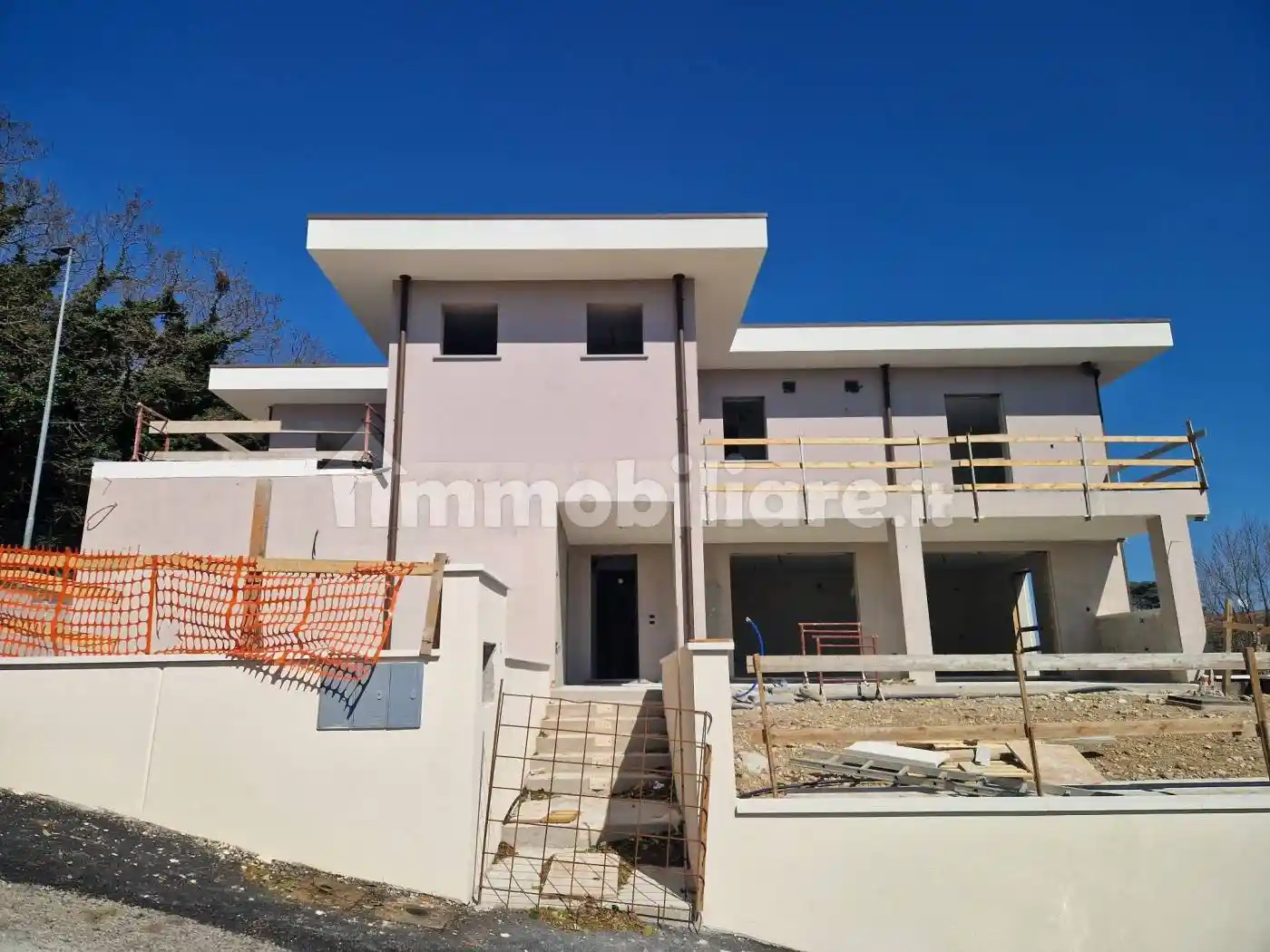 Appartamento in vendita a Desenzano del Garda