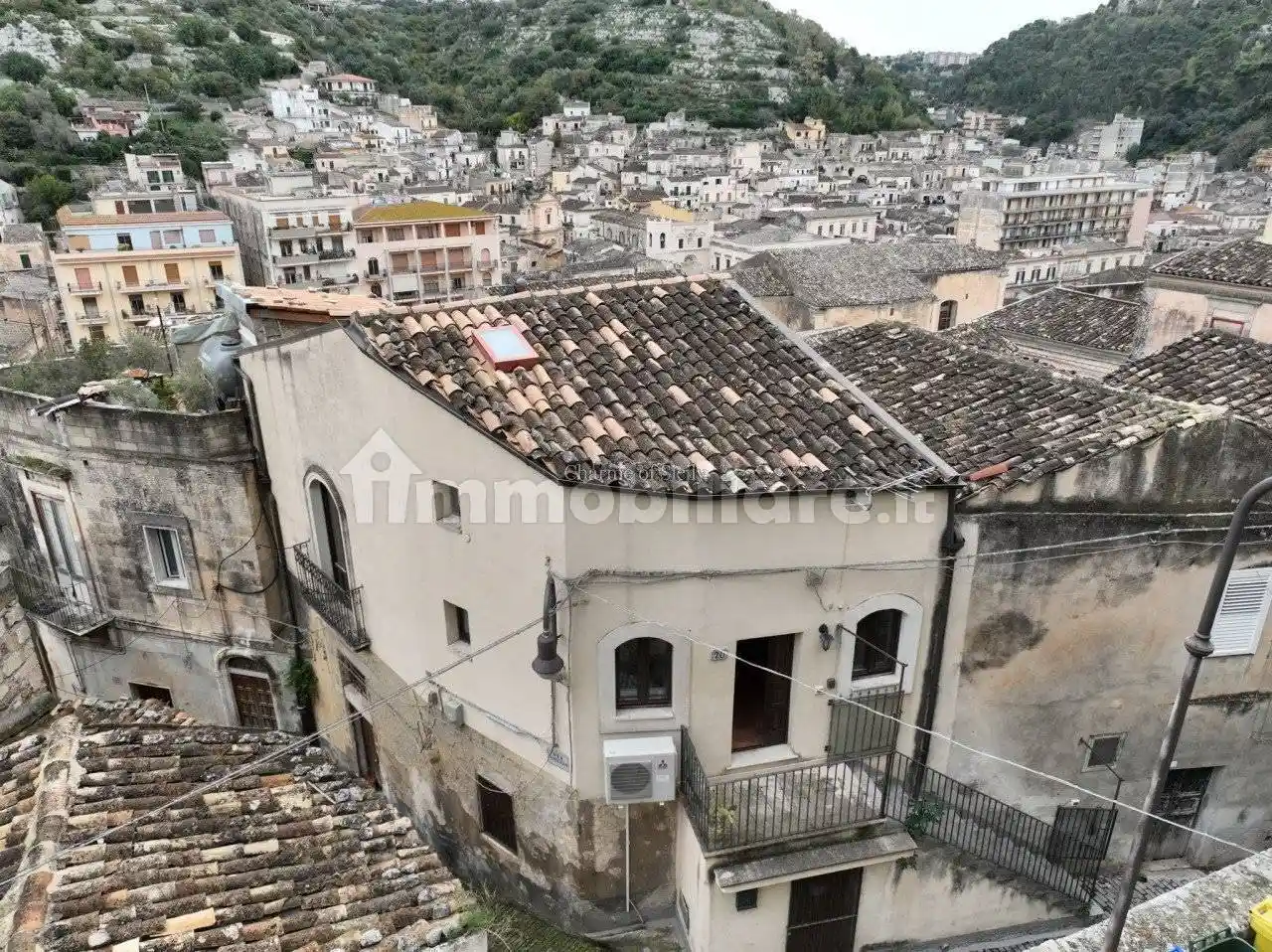 Casa indipendente in vendita a Modica