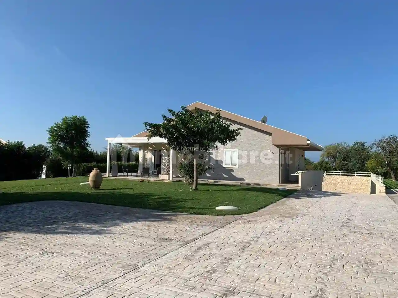 Villa - foto 2