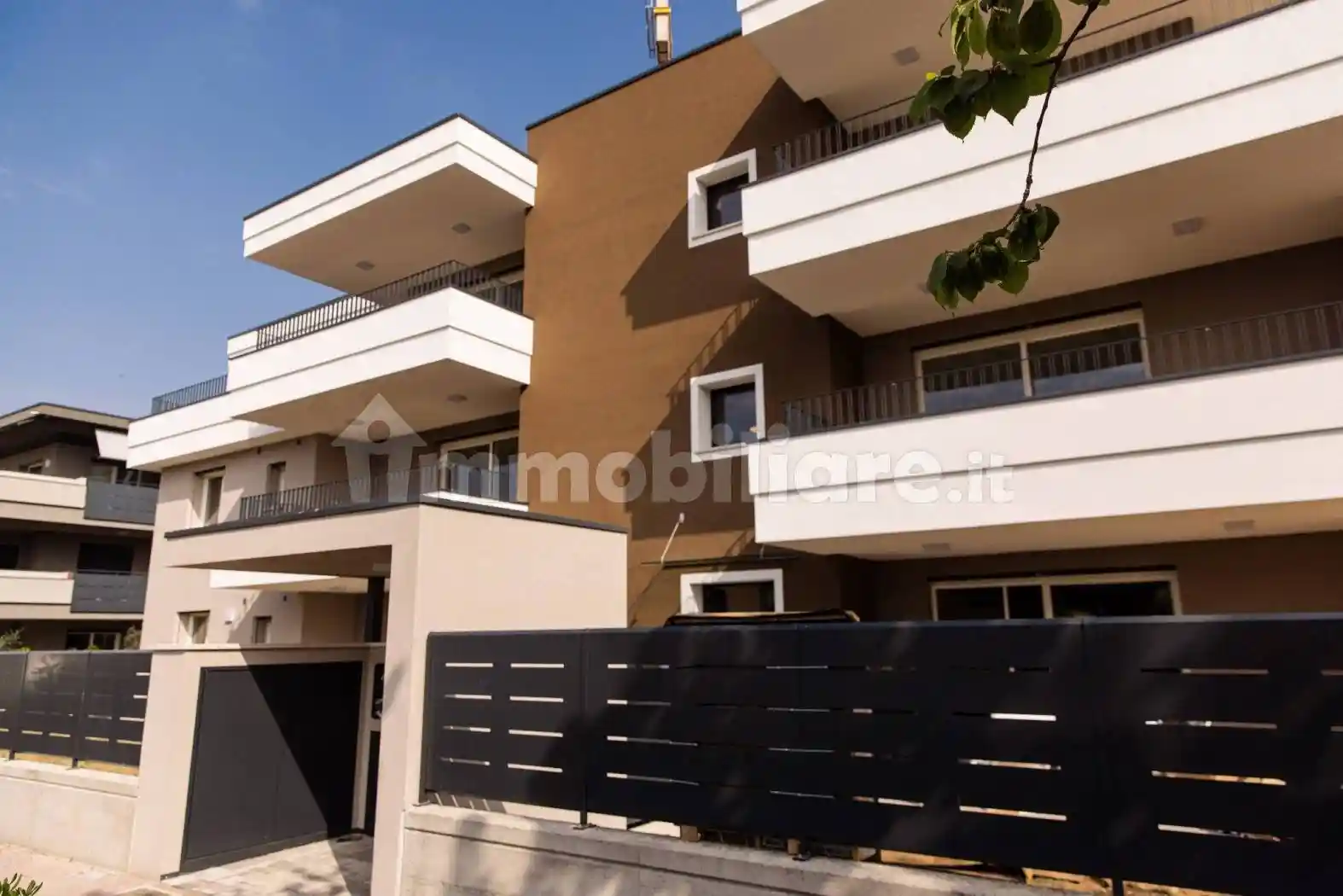 Appartamento in vendita a San Zeno Naviglio