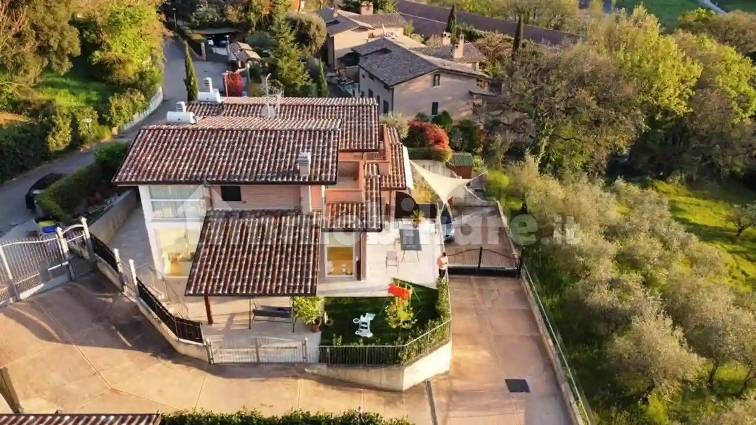 Villa - foto 2
