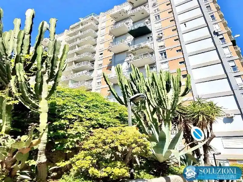 Appartamento in vendita a Palermo