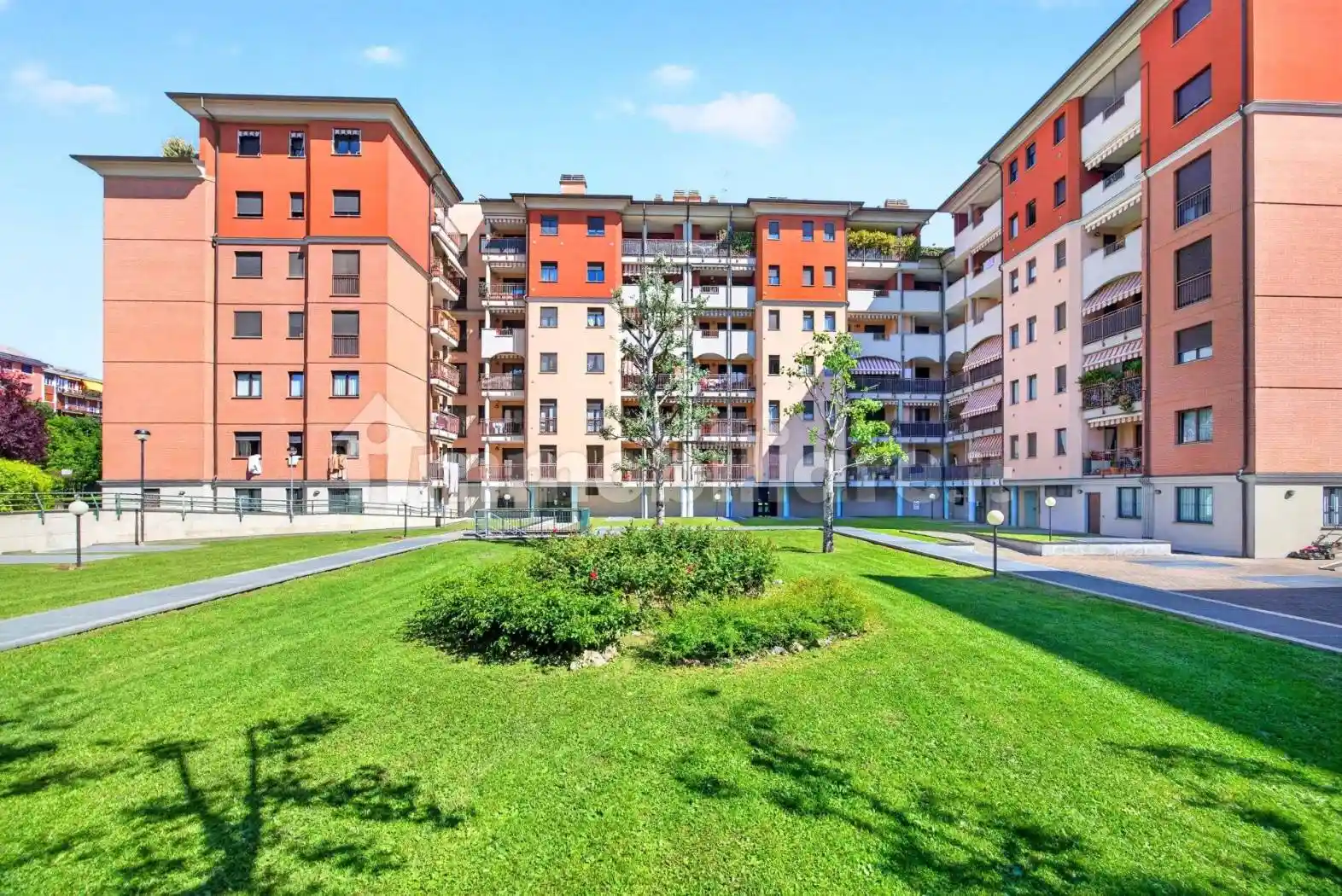 Appartamento in vendita a Lainate