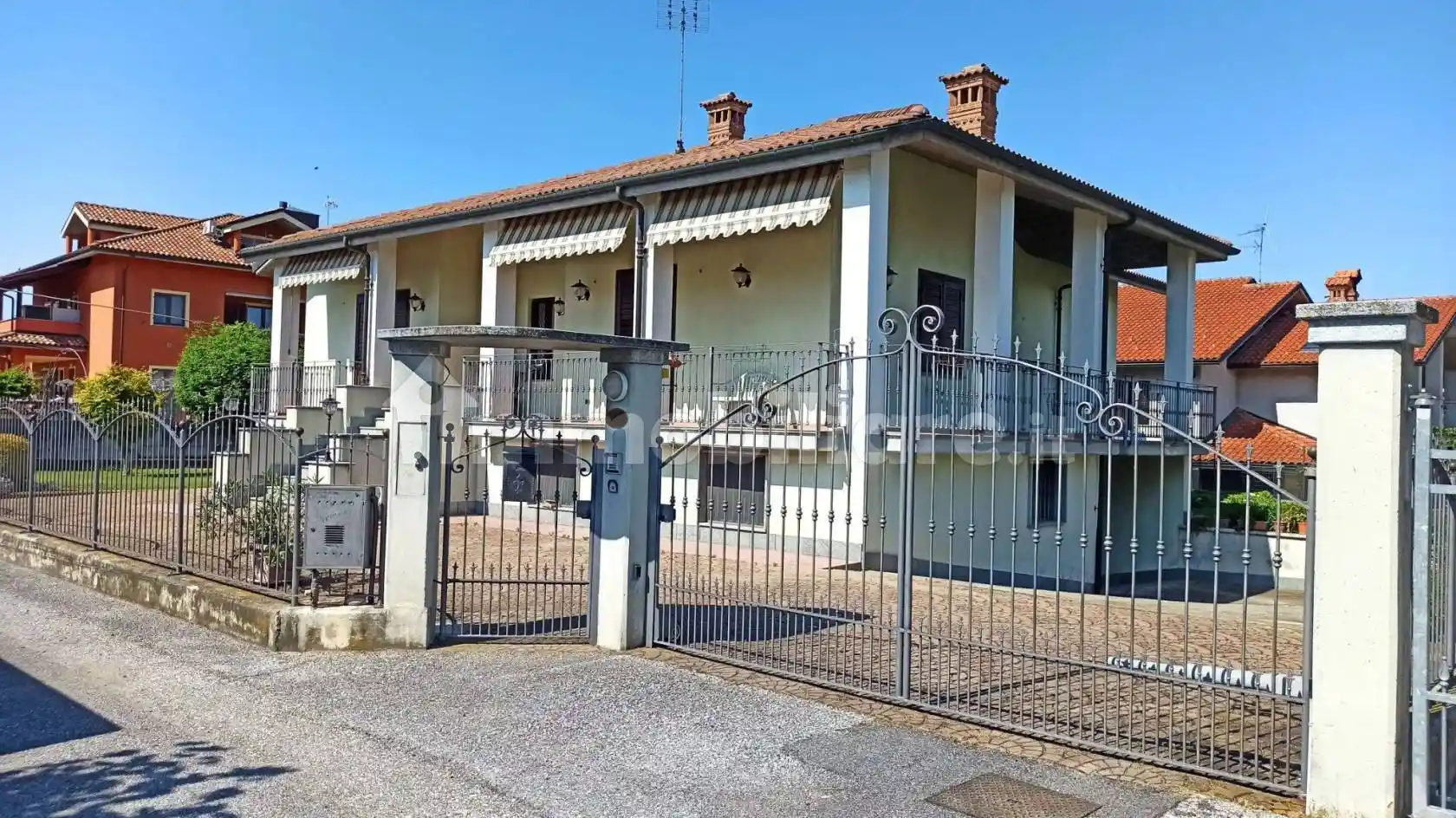Villa in vendita a Trinità