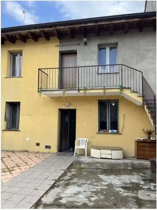 Palazzo - Stabile in vendita a Gabbioneta-Binanuova