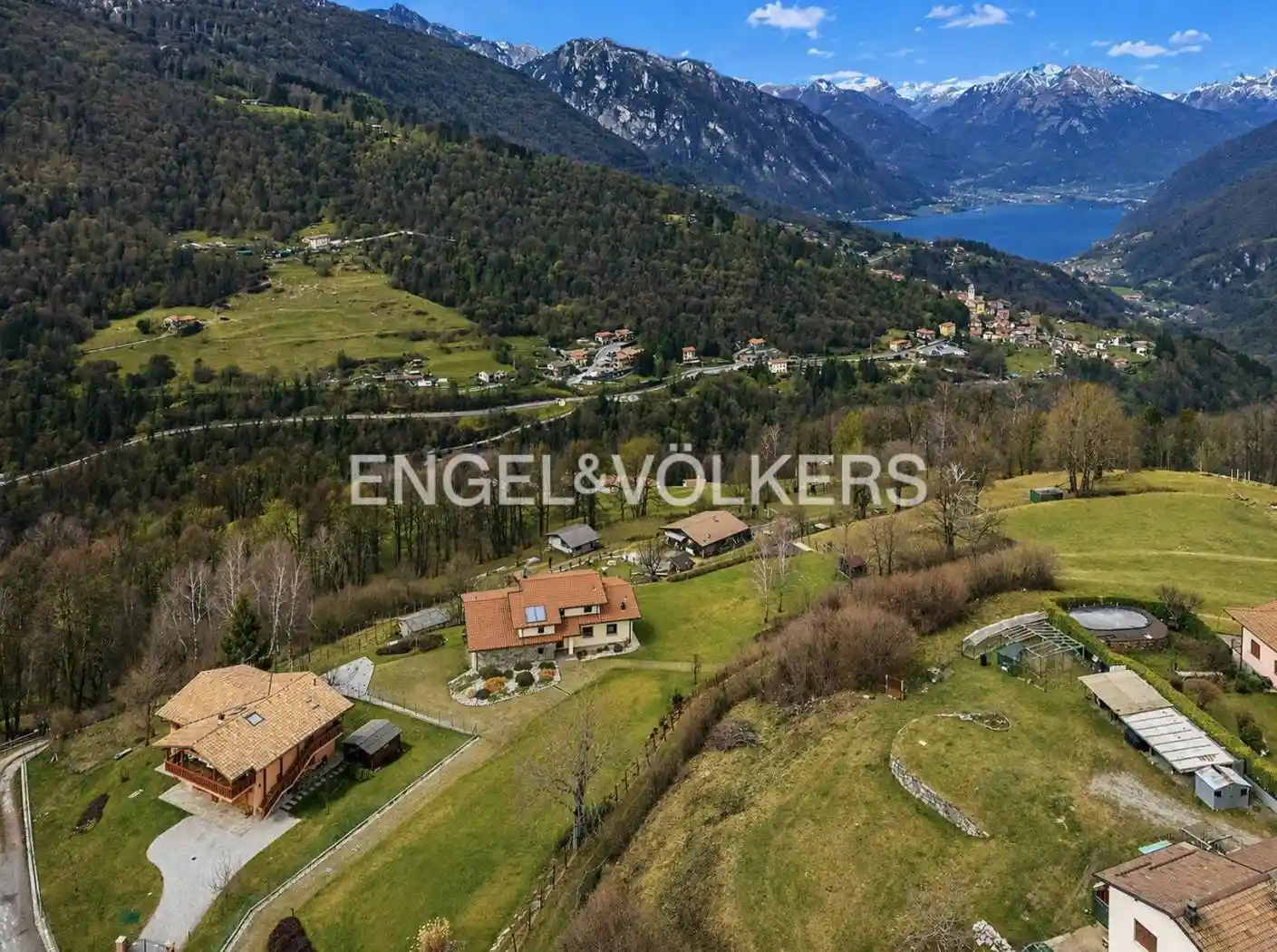 Villa in vendita a Centro Valle Intelvi