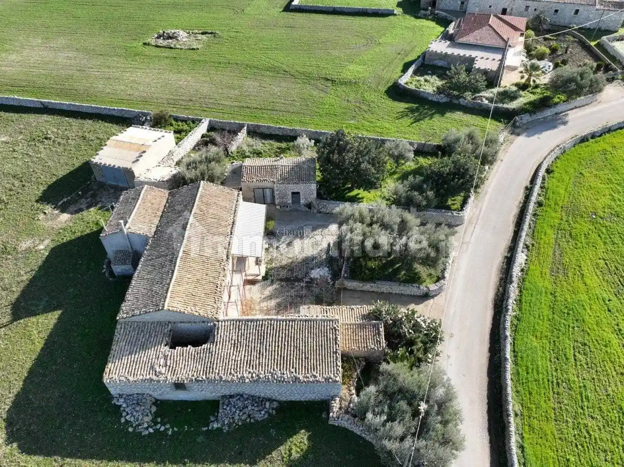 Casa indipendente in vendita a Modica
