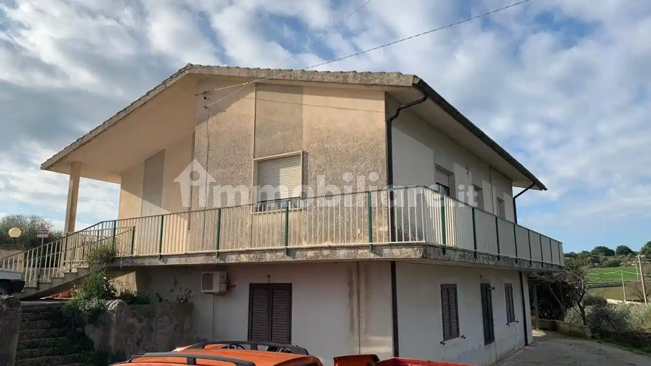 Casa indipendente in vendita a Modica